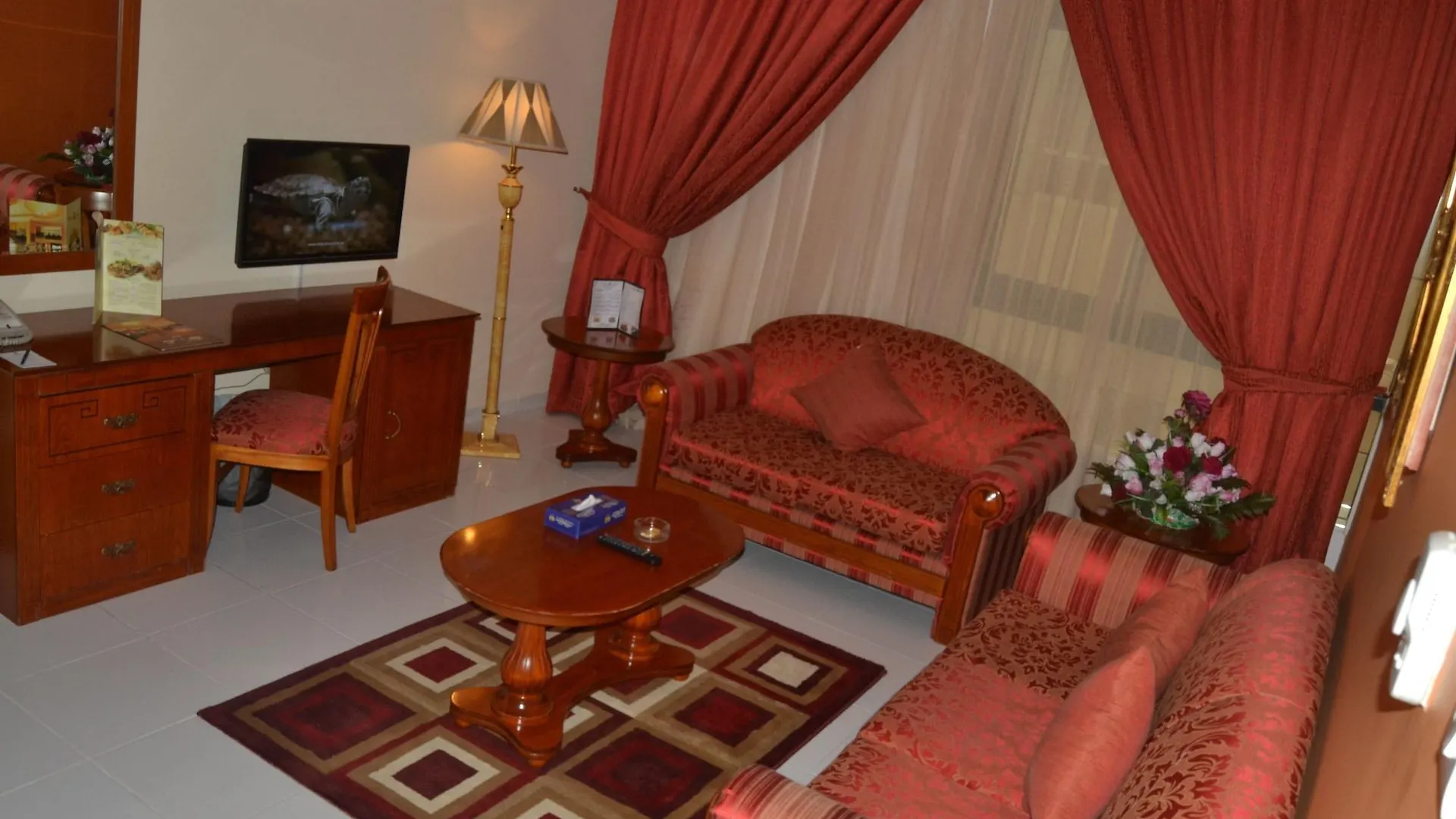 Apartahotel Al Maha Regency Hotel Suites - Managed By Aoudi Consultants Sharjah
