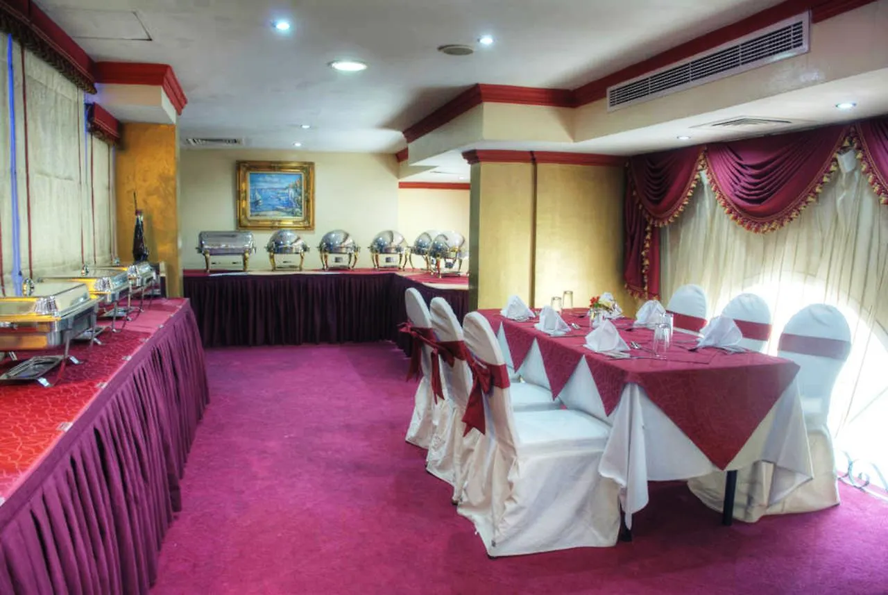 Apartahotel Al Maha Regency Hotel Suites - Managed By Aoudi Consultants Sharjah